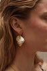 LUNA AMOR + CARACOL EARRING